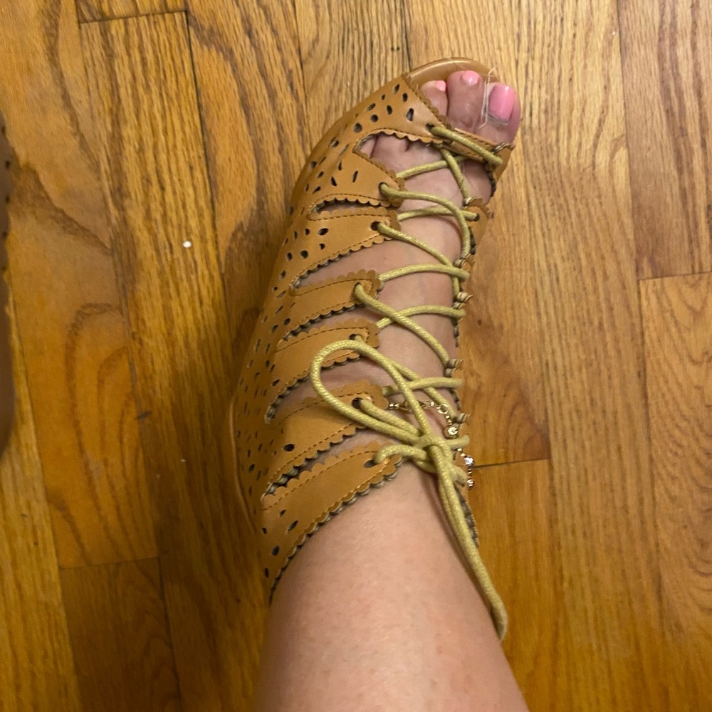 Open toe booties - Picture 5 of 5